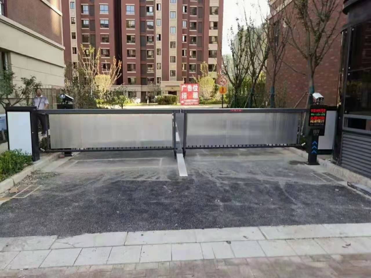 某小區(qū)車牌識別管理系統(tǒng)經(jīng)典案例