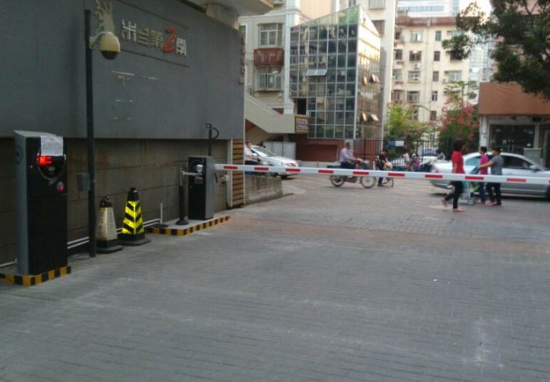 智能<a href='http://wmplayer.cn/Product/Parking/License/' target='_blank'>車牌識(shí)別</a>系統(tǒng)為人們創(chuàng)造良好的停車環(huán)境，助力智慧城市的發(fā)展